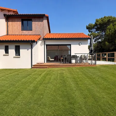 Magnifique Maison Face Marais - 10 Personnes Dom wakacyjny *